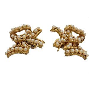 Gold Tone Vermeil Faux Pearl Bow Clip On Earrings, K103